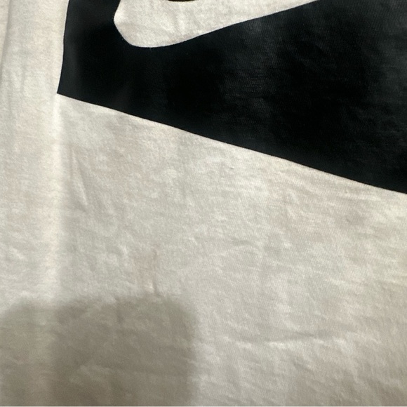 Nike Women's Crop Top White and Black Size S - Picture 8 of 8